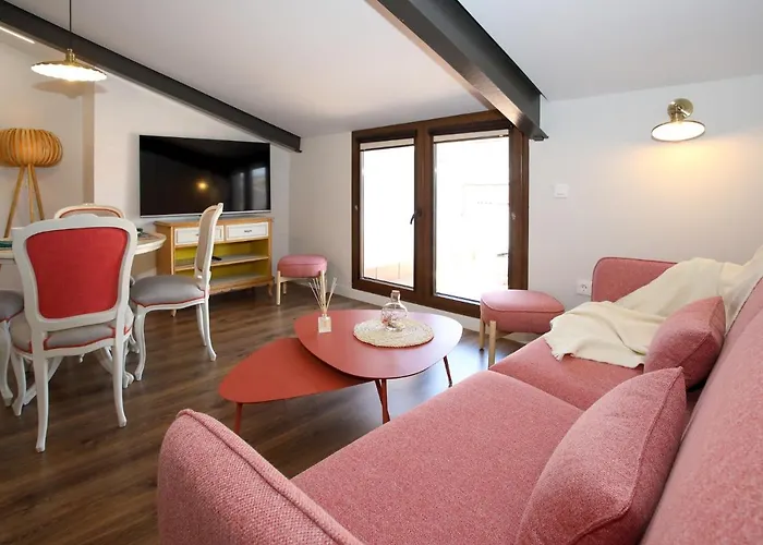 아파트 La Casona Del Zoilo -la Rasa- 엘부르고데오스마